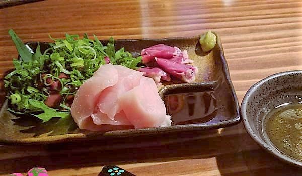 但馬鶏の刺し盛り／500円