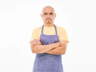 新人スタッフのやる気をなくす教え方NG集｜飲食店での体験談を紹介
