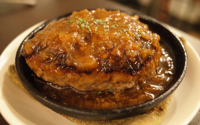 山村さん家のハンバーグ/880円