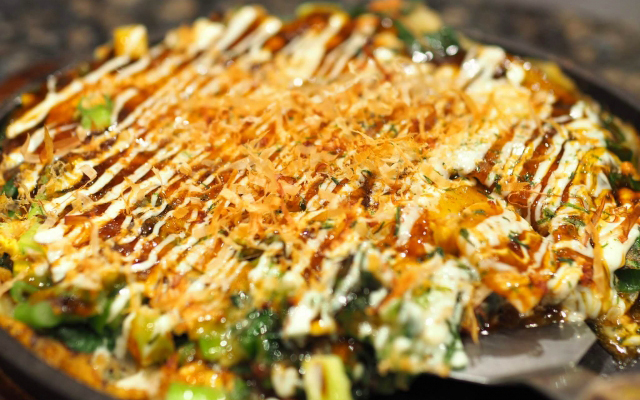 あまり美味しくなかった実家のお好み焼き屋が繁盛した理由は、客層と○○にあった