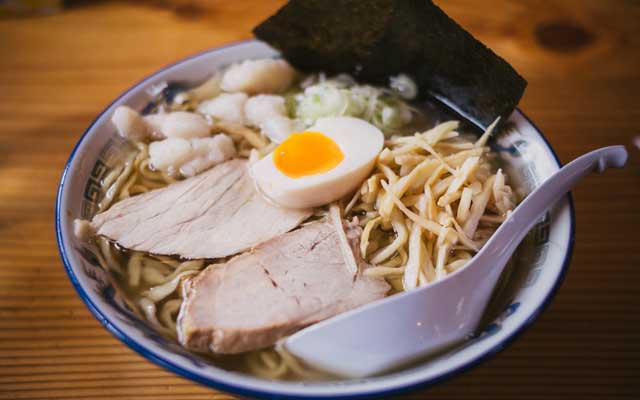【繫盛店が実践】絶品まかないで、従業員だけでなく客も虜にする方法(前編)