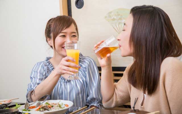 最悪の吐き気に頭痛!辛すぎる二日酔いを一刻も早く解消する方法