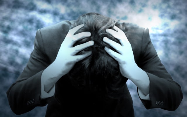 社会問題にもなっている違法なブラックバイト