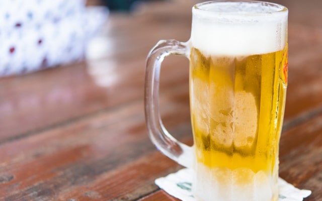 お店でもできる生ビールを美味しく注ぐコツ