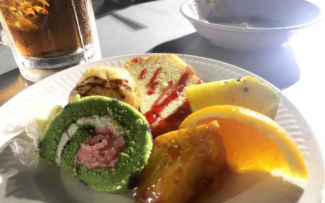スイーツも食べ放題!食後には忘れずにね♪
