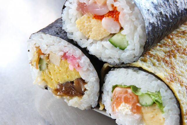 2月の風物詩「恵方巻」と食品ロス問題