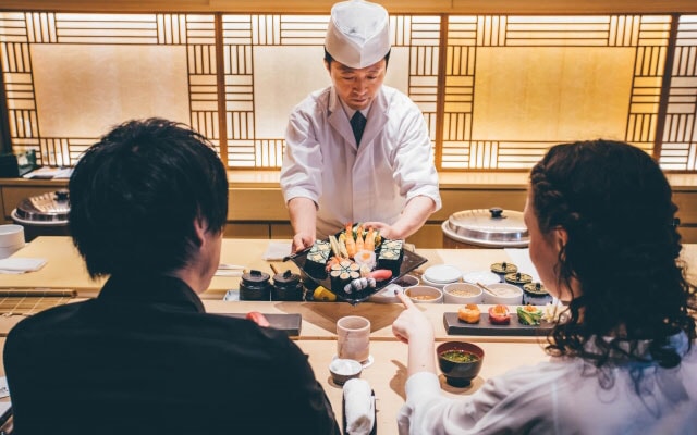 クラウドファンディングで新型コロナと戦う飲食店を応援