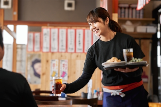 居酒屋バイトは何時から何時まで?