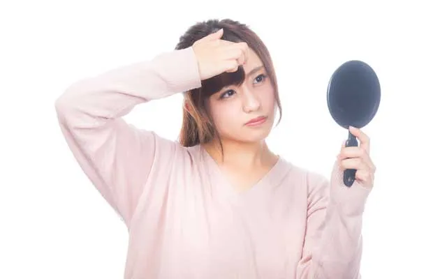 吹き出物が多い人向けのナチュラルメイク