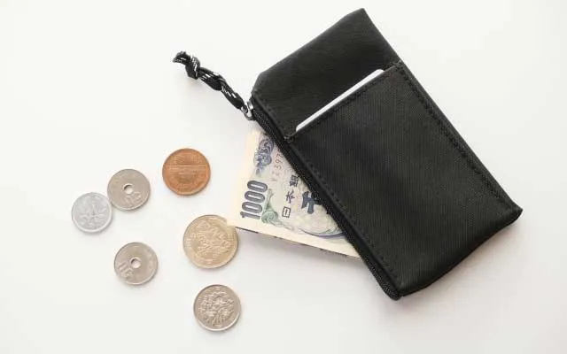 高校生のおこづかい以外の平均収入は