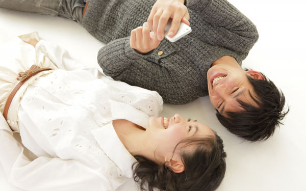 【バイト先での恋愛】年下男子・女子への好きから両想いを叶えるアプローチ