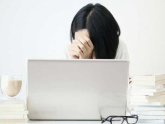 職場のイライラが限界！仕事でストレスがたまる原因＆対策・セルフ診断付き