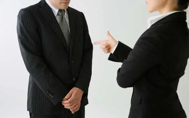 嫌いな上司がムカつくときの対処法