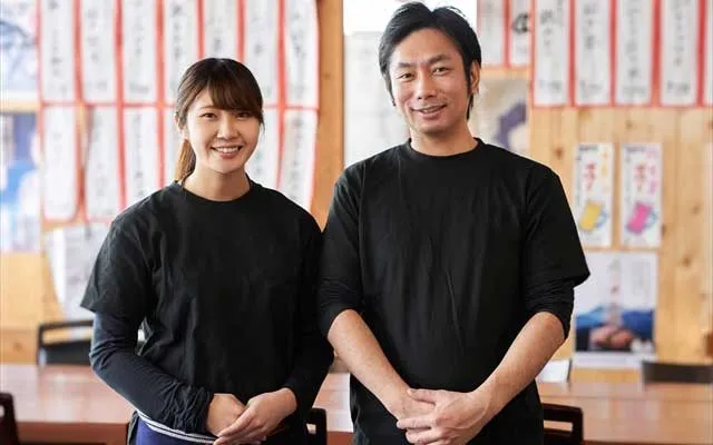 個人店とチェーン店でバイトをするメリット比較