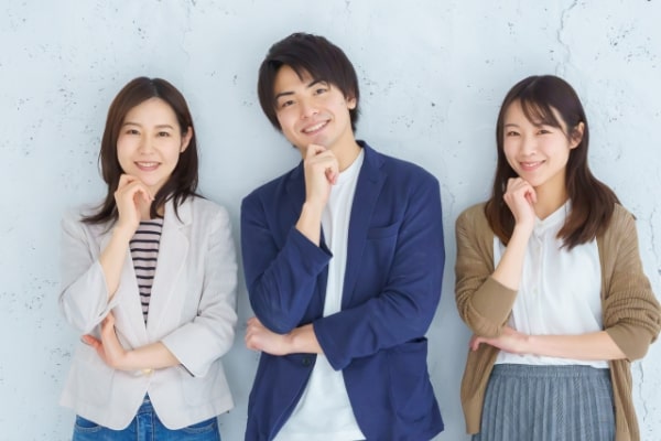 会社員は土日バイトできるのか?
