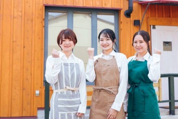 大学生におすすめの初バイト20選！リアルな体験談付き