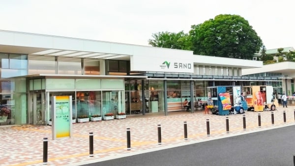 サービスエリア